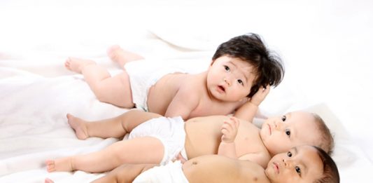 Vàng da trẻ em nguyên nhân và triệu chứng