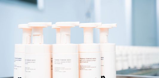 Bọt tuyết vệ sinh emPura đạt chuẩn thực hành sản xuất tốt mỹ phẩm CGMP Tiêu chuẩn sản xuất bọt tuyết vệ sinh vùng kín phụ nữ emPura